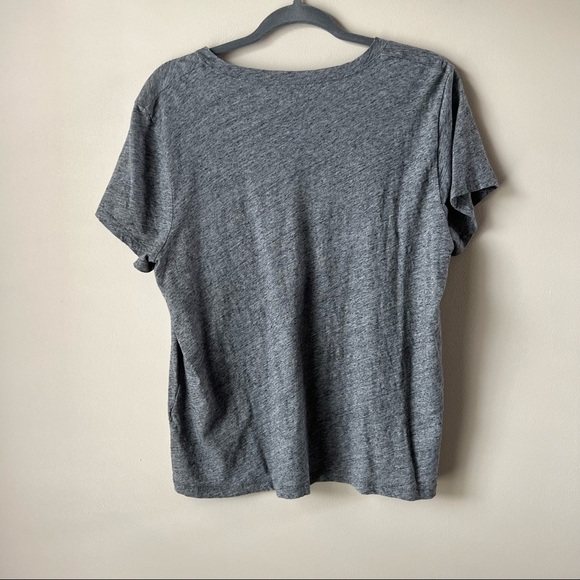 Madewell Whisper Grey Pocket Tee size XL - Picture 2 of 9